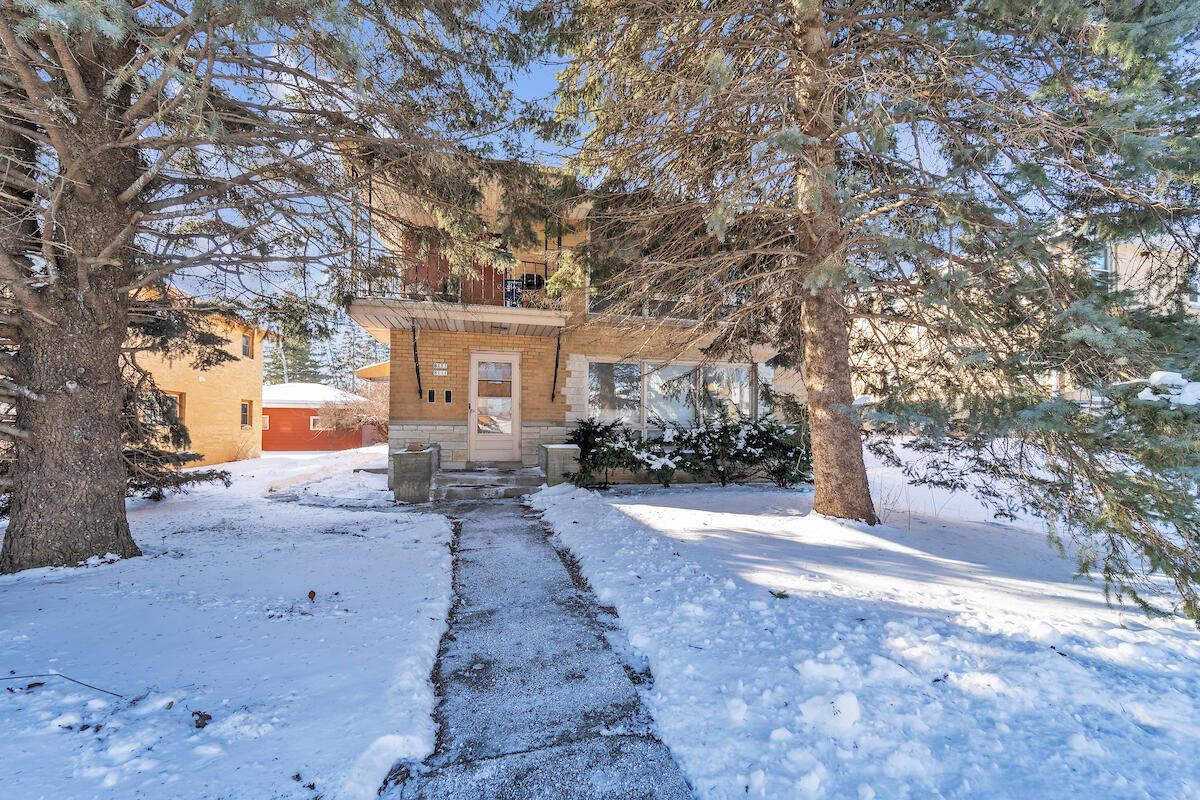 8111 W Congress St #8113, Milwaukee, WI 53218