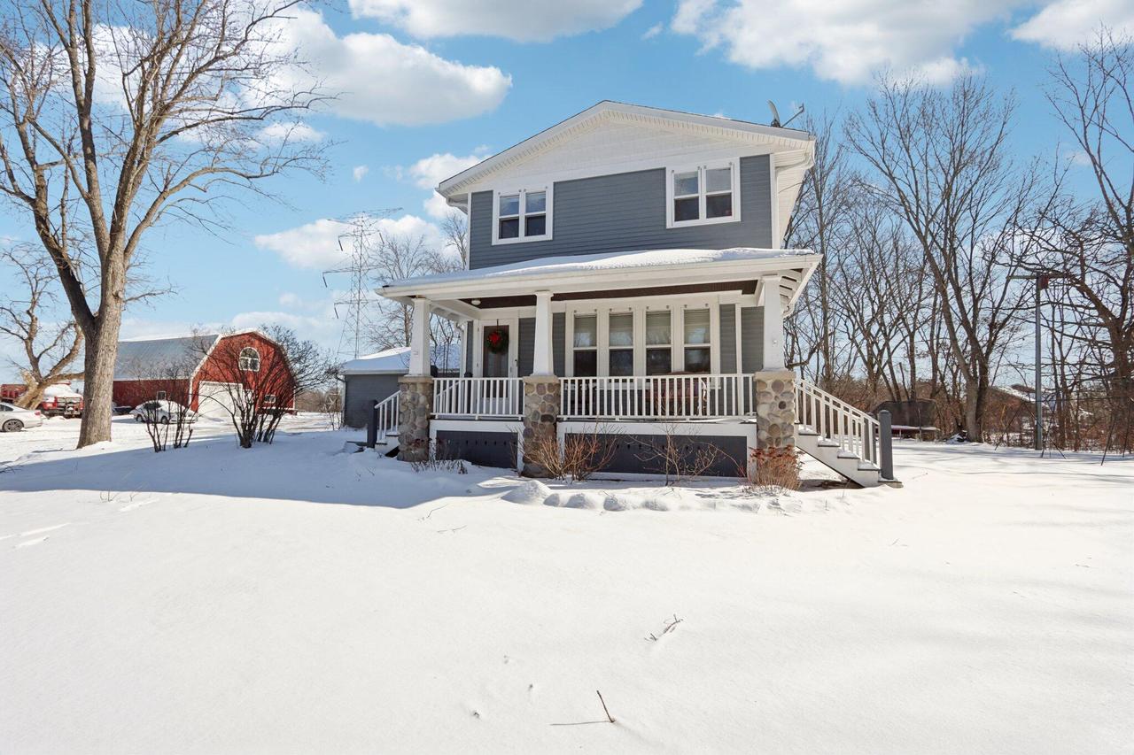 2052 124th Ave, Raymond, WI 53126
