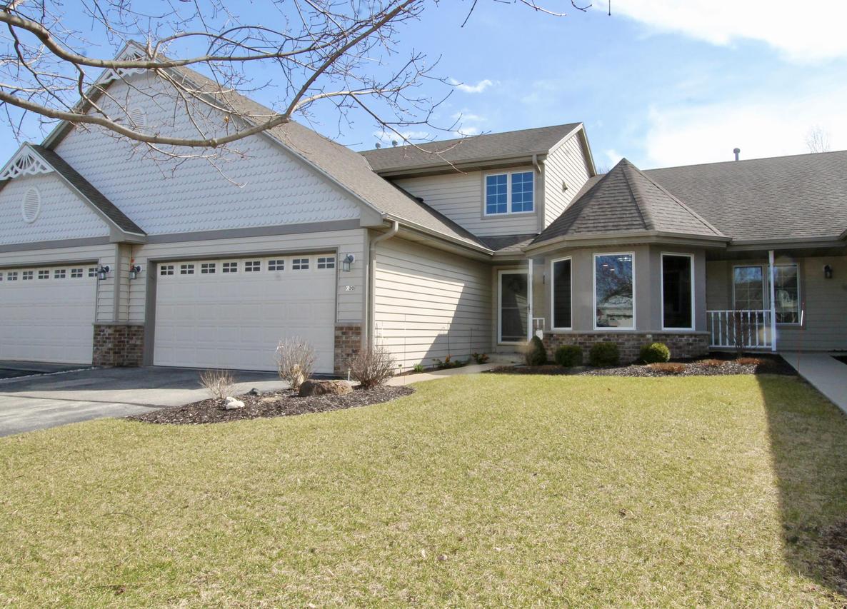 620 Annecy Park, Waterford, WI 53185
