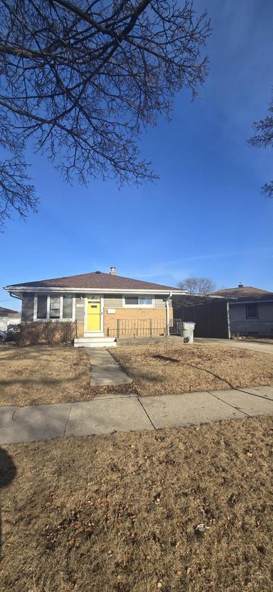 6328 W Stack Dr, Milwaukee, WI 53219