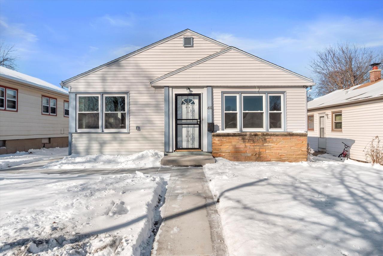 4561 N 74th St, Milwaukee, WI 53218