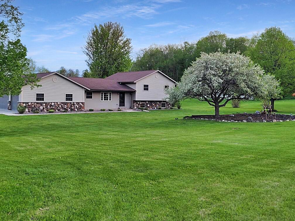W6275 County Road Mm -, Rhine, WI 53020