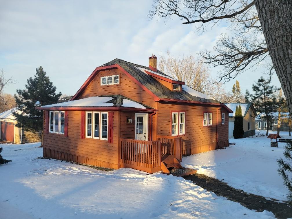 4114 Chestnut Ave, Delavan, WI 53115