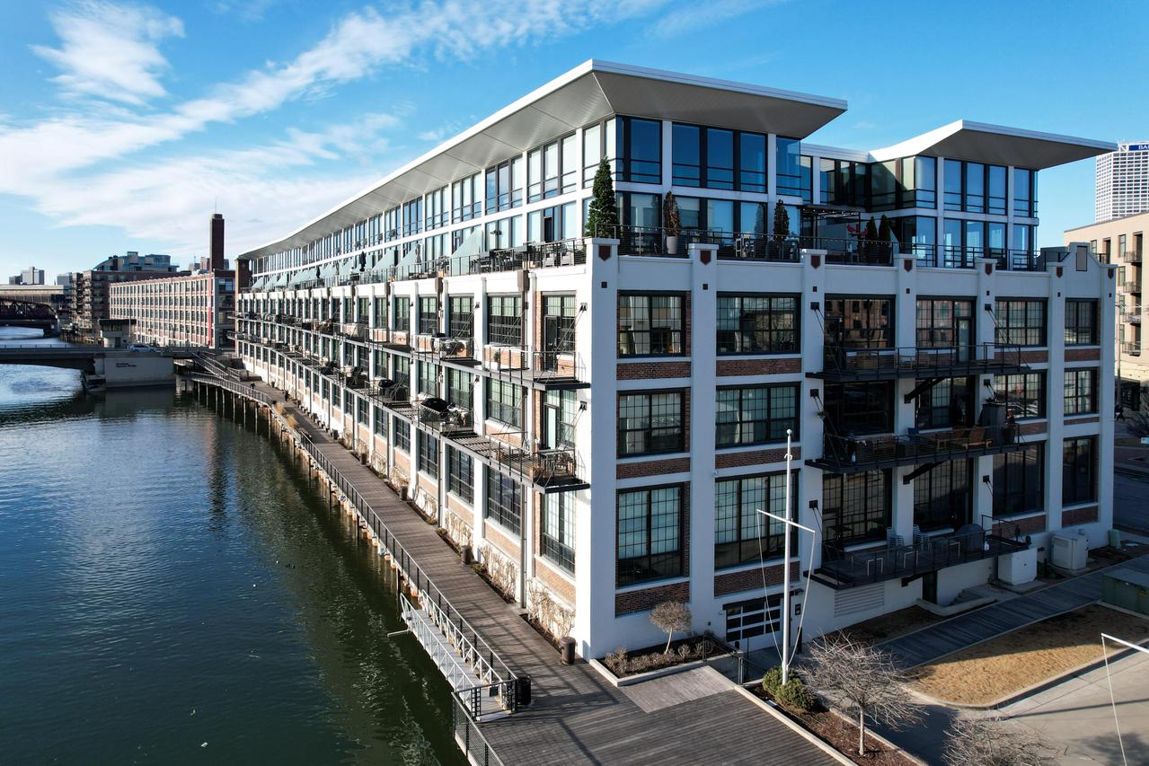 311 E Erie St #307, Milwaukee, WI 53202