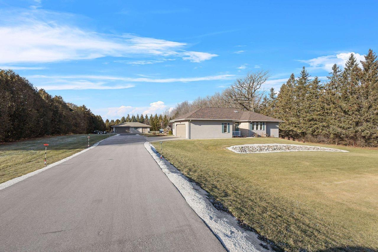 7420 Seidl Rd, Kossuth, WI 54220