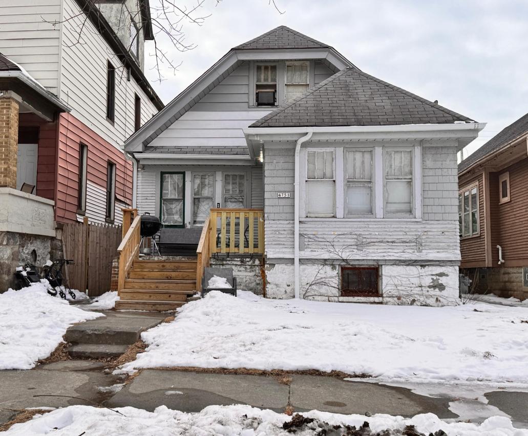 4751 N 35th St, Milwaukee, WI 53209