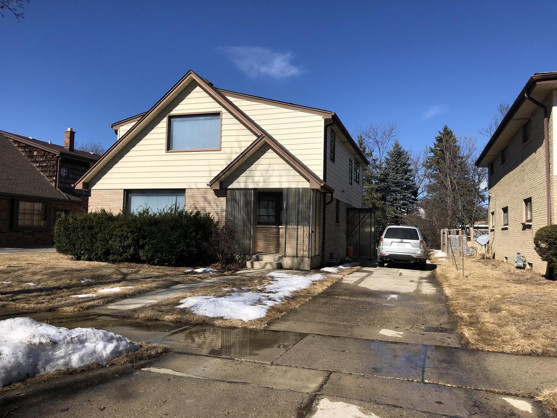 8828 W Herbert Ave #8828A, Milwaukee, WI 53225