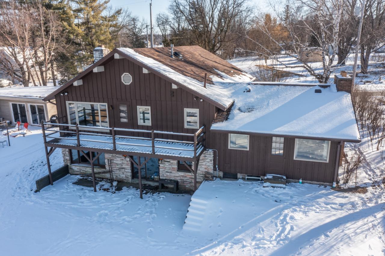 5146 Wickert Dr, West Bend, WI 53095