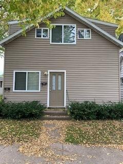 1024 Farnam St, La Crosse, WI 54601