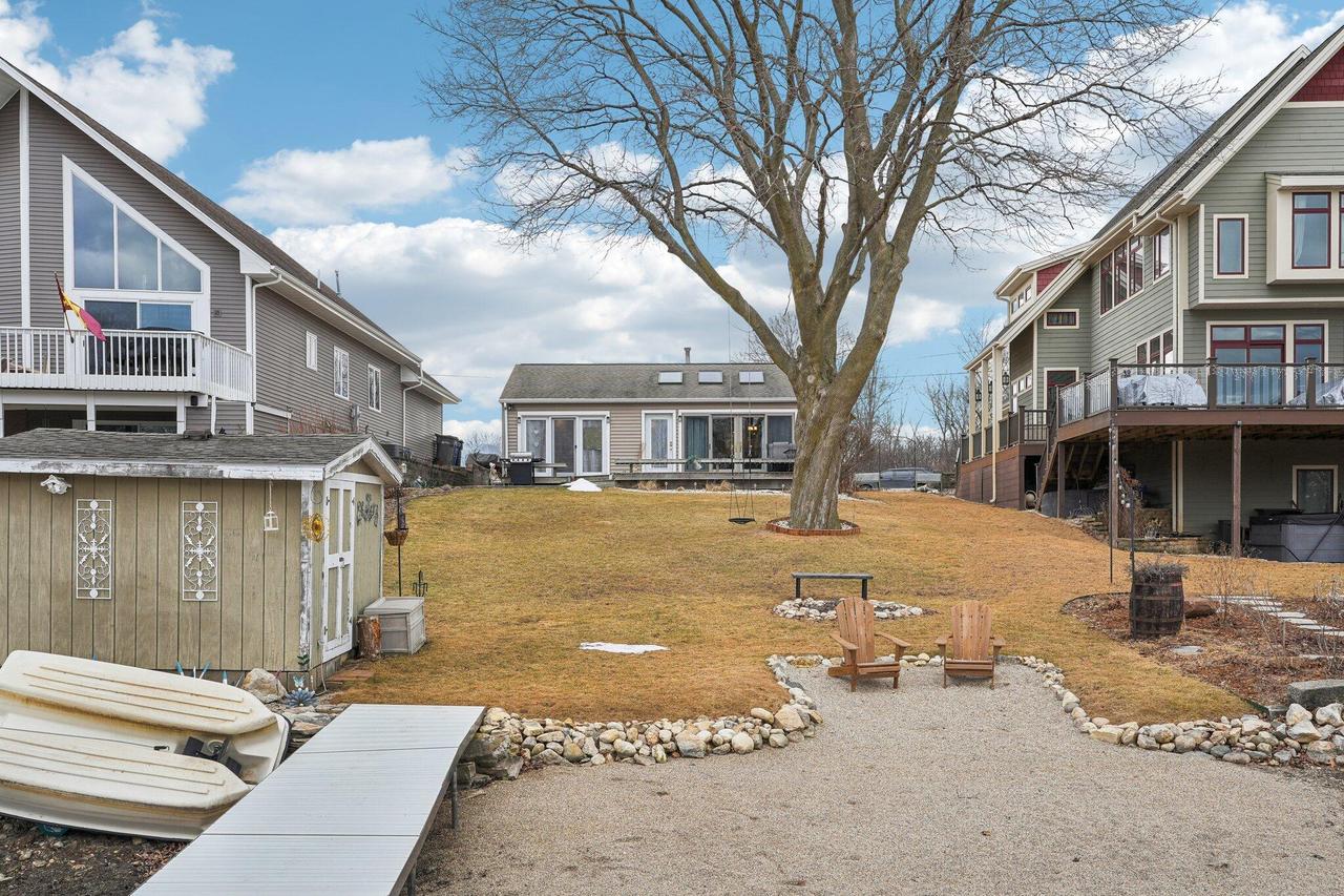 W188S7702 Oak Grove, Muskego, WI 53150