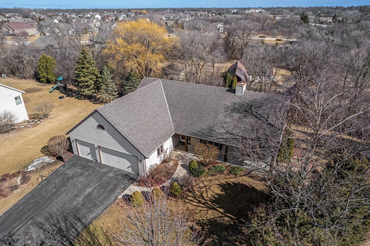 6190 S Preston Ln, New Berlin, WI 53151
