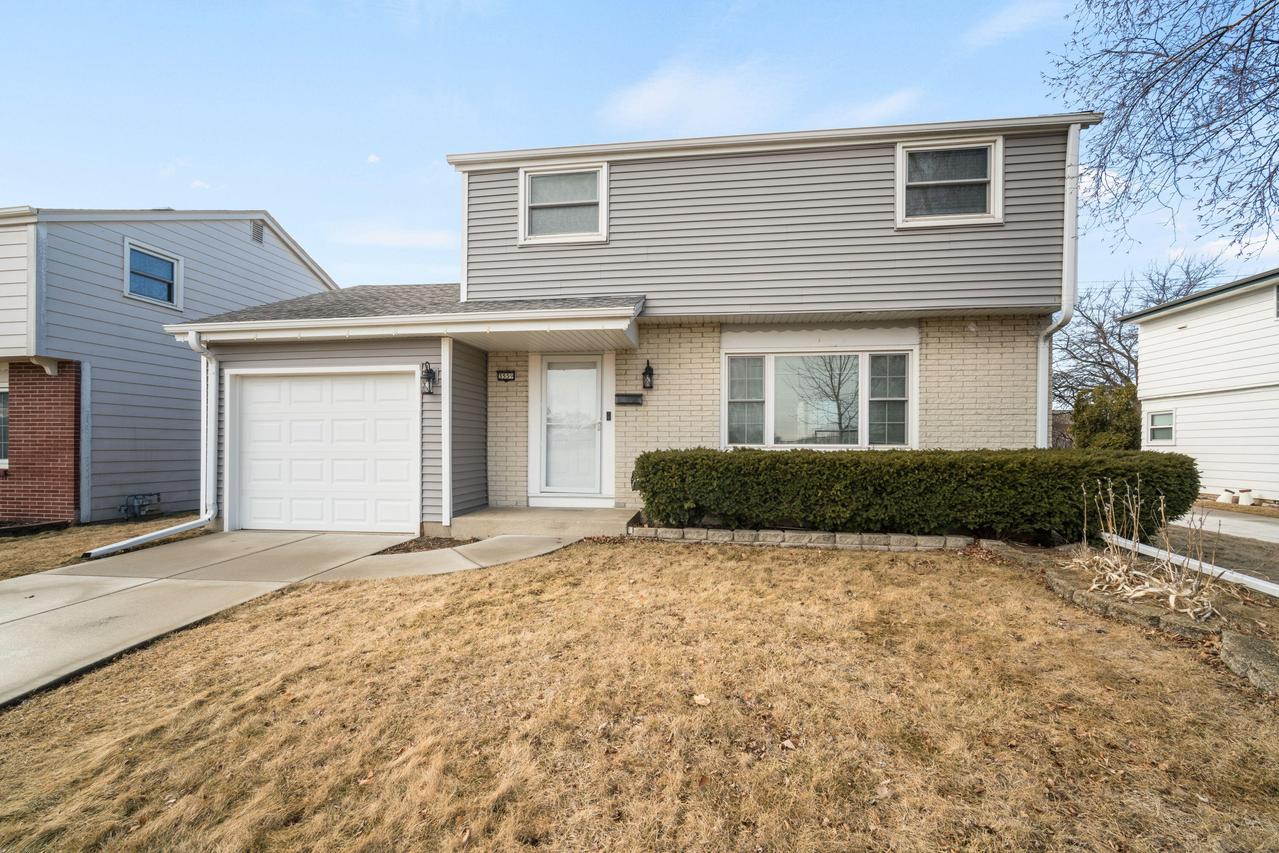 3559 S 91st St, Milwaukee, WI 53228