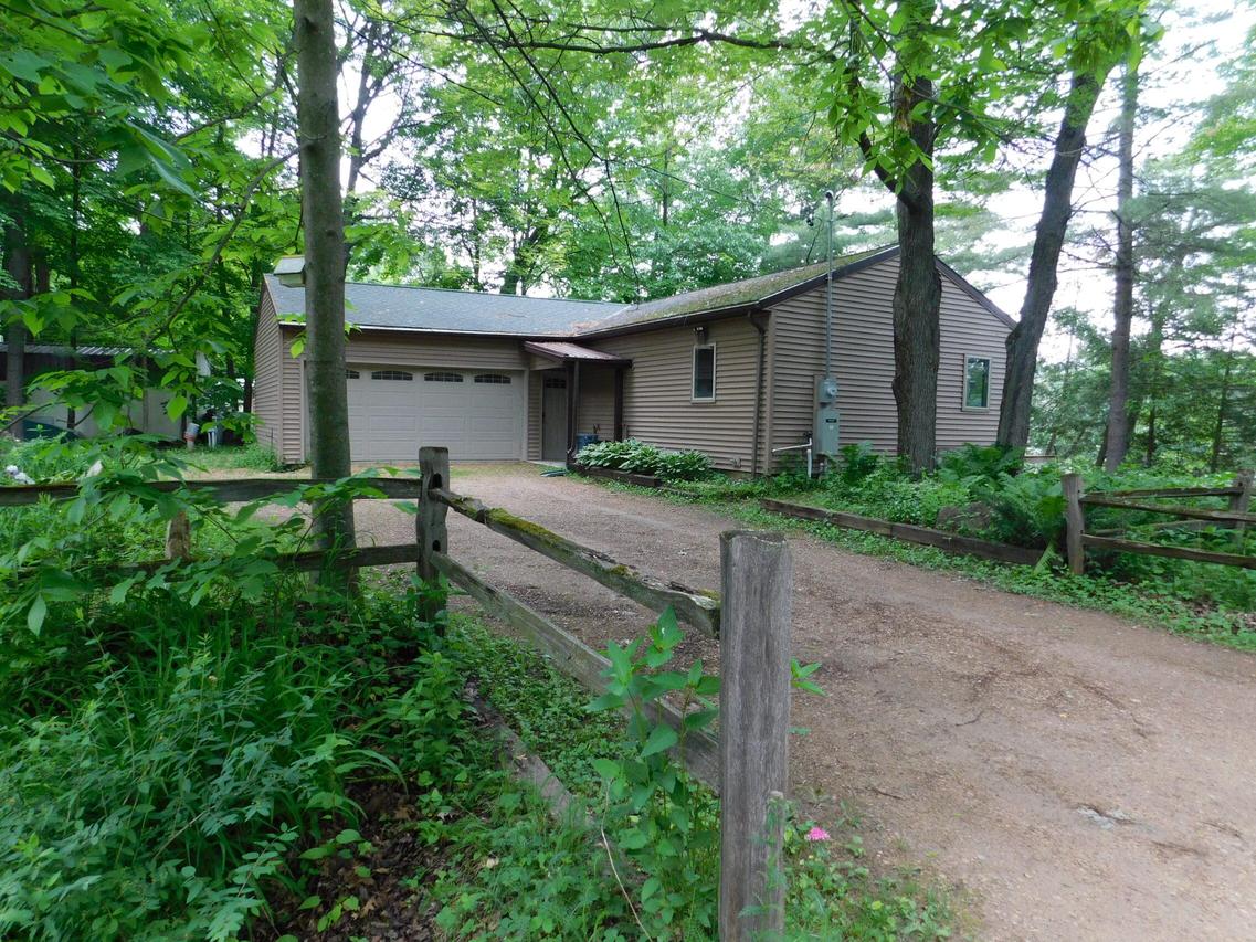 N6832 S Forest Haven, Richmond, WI 54166