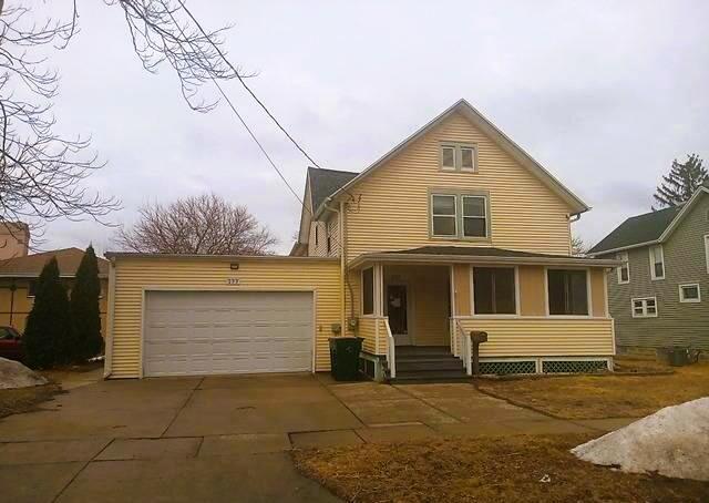 233 S Water St, Fort Atkinson, WI 53538