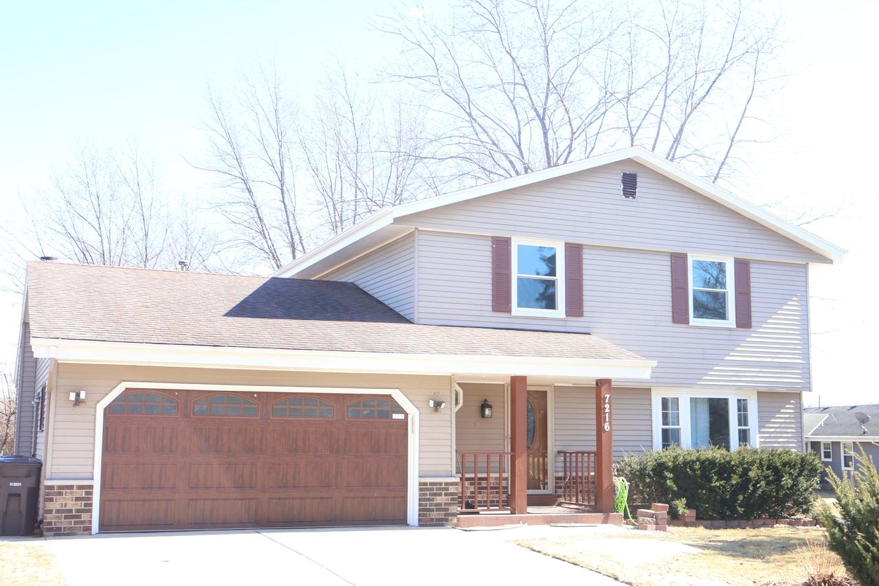 7216 S Tifton Dr, Franklin, WI 53132