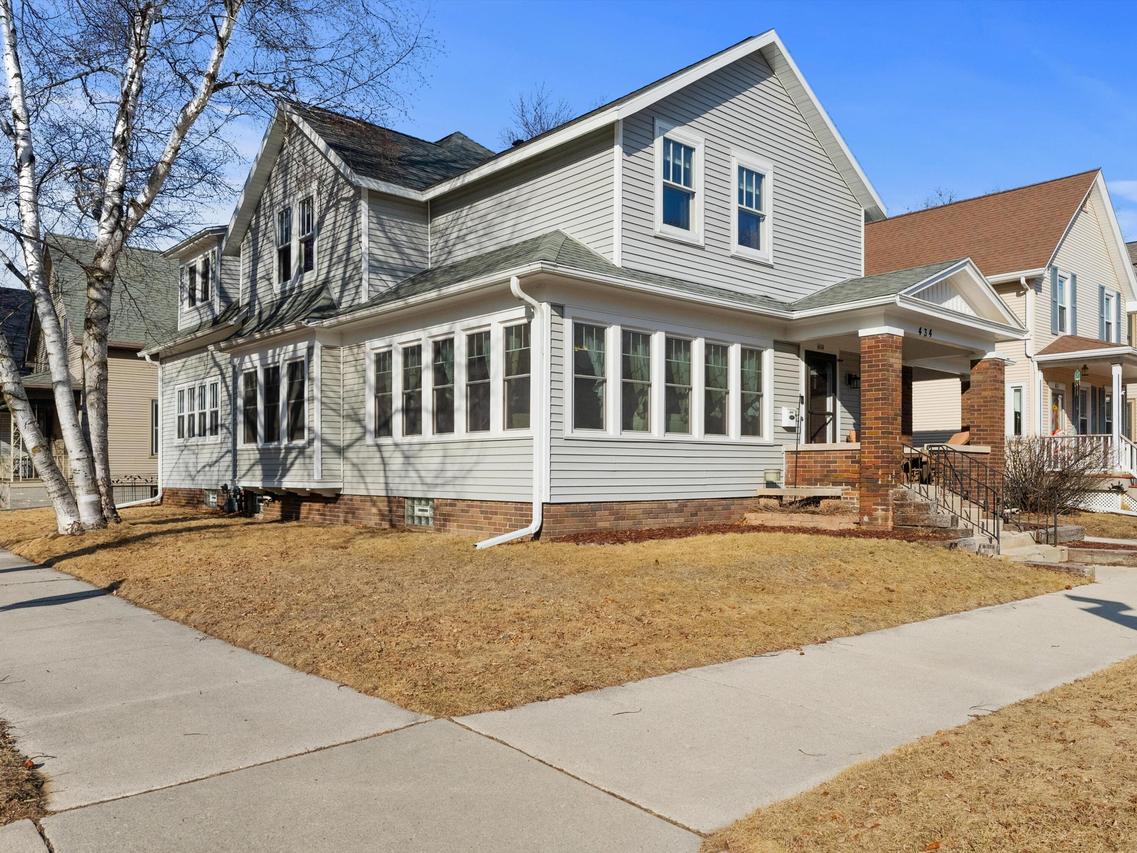 434 Huron Ave, Sheboygan, WI 53081