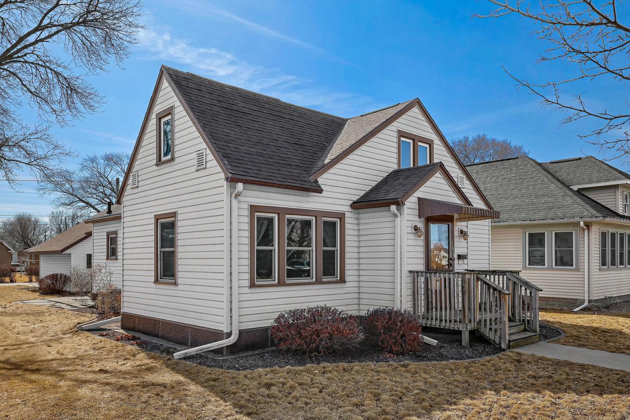 1618 Hyde Ave, La Crosse, WI 54601