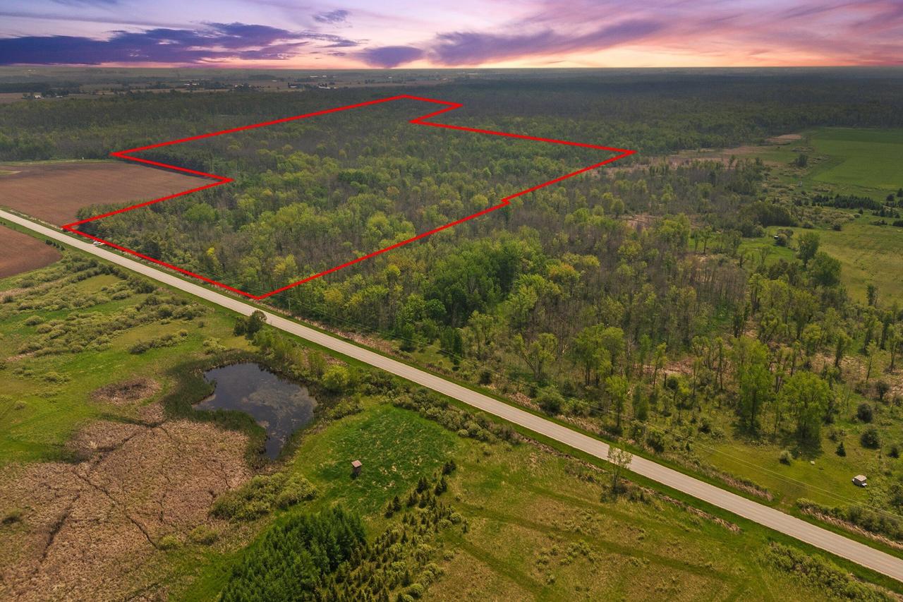 8405 County Highway J -, Brussels, WI 54213