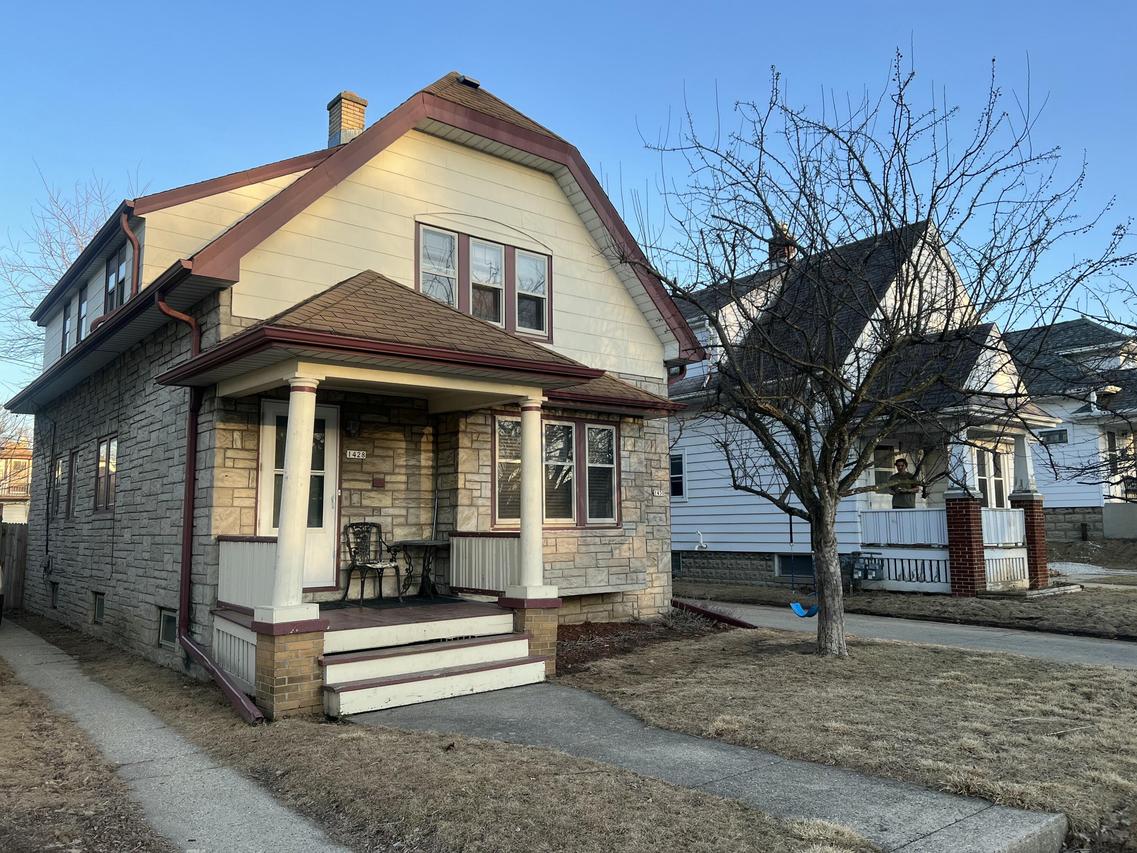 1428 S 89th St #1430, West Allis, WI 53214