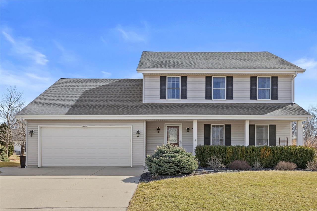 10462 S 3rd Ave, Oak Creek, WI 53154