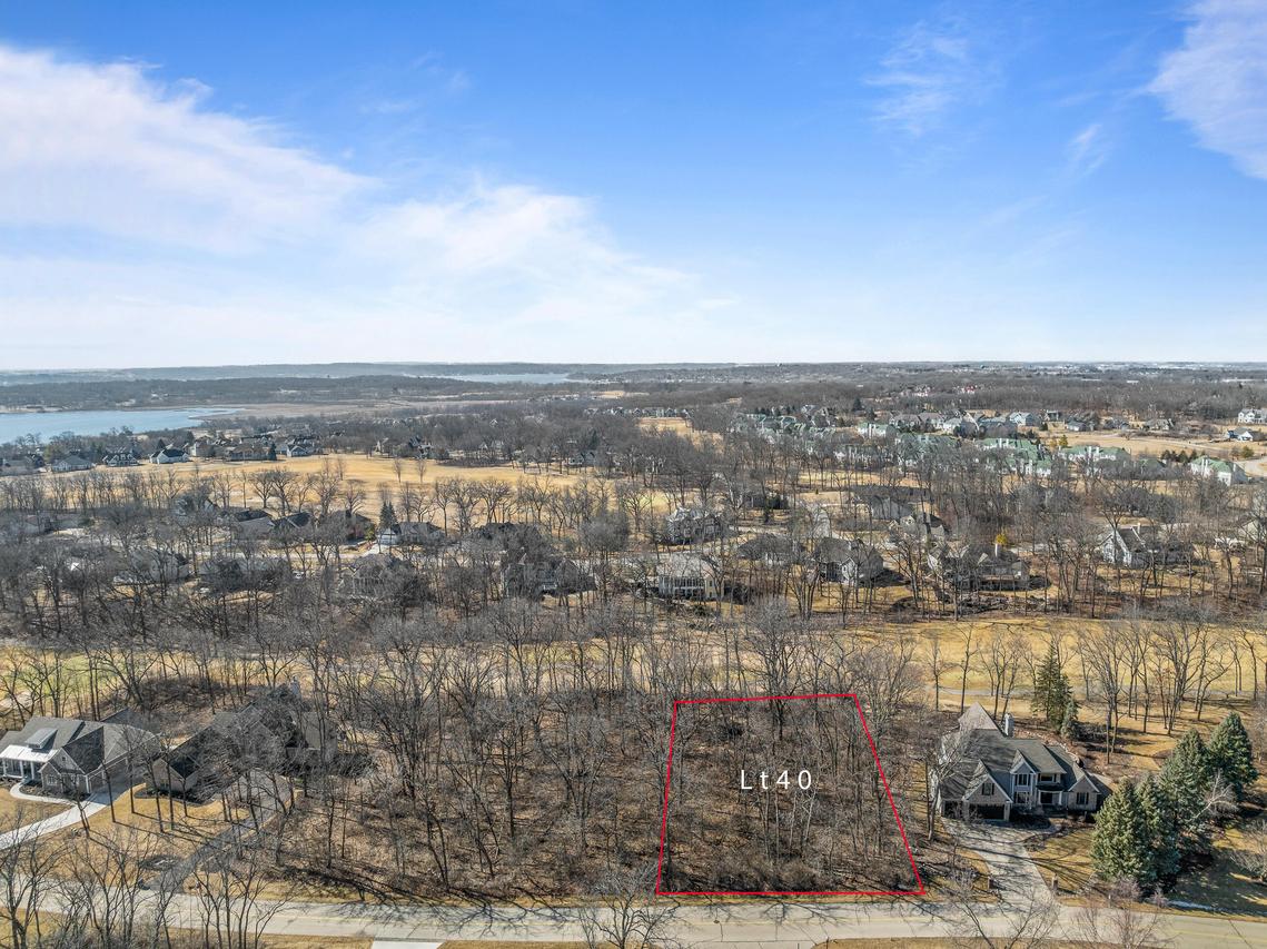 1345 Geneva National Ave #15-40, Geneva, WI 53147