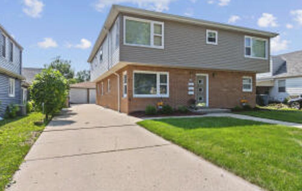3409 N 94th St #3411, Milwaukee, WI 53222