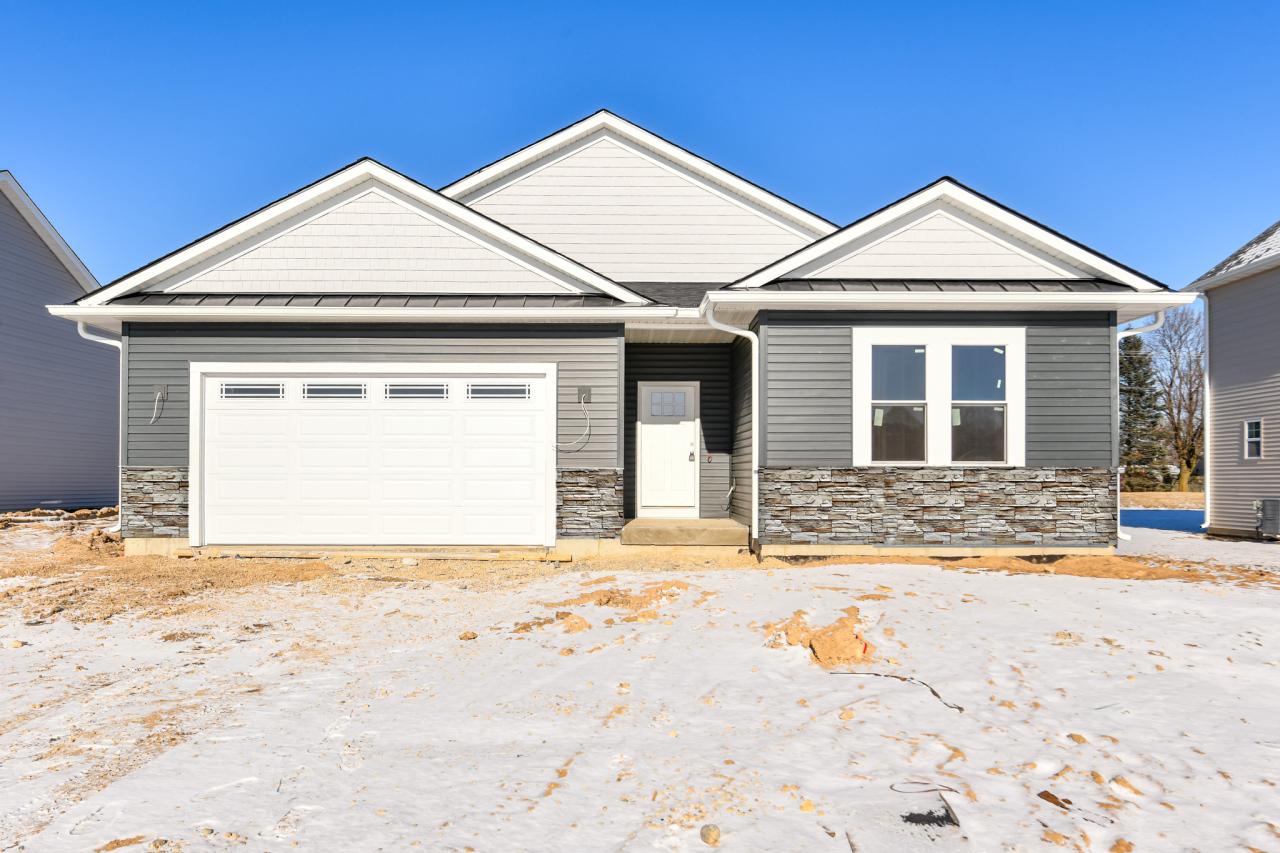 1105 Evergreen Dr #Lt24, Delavan, WI 53115