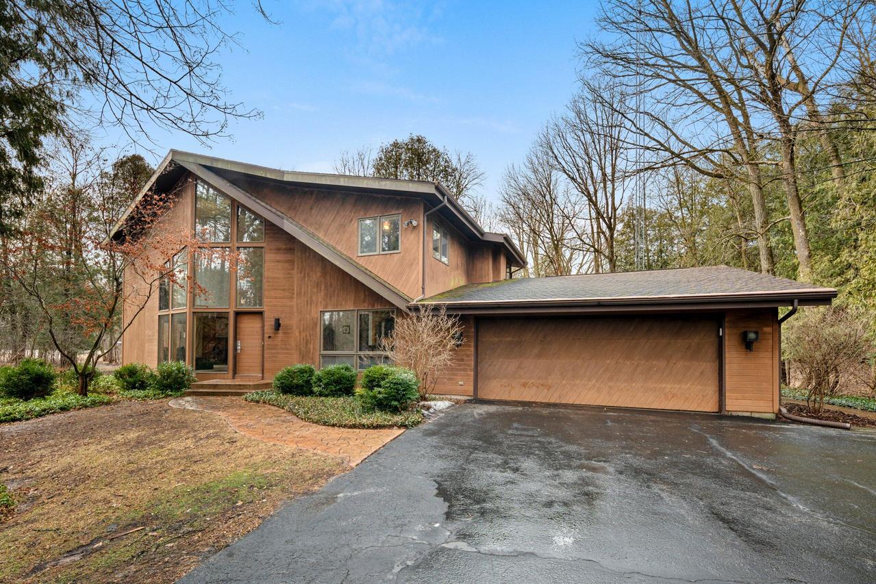 3132 Branch River, Manitowoc Rapids, WI 54220