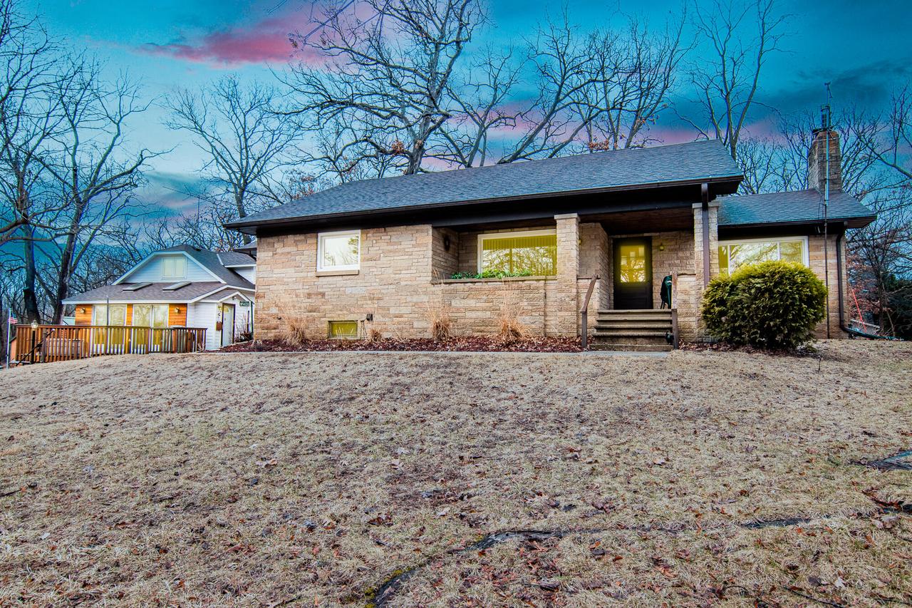 W9404 Porter Dr #W9408, Oakland, WI 53523