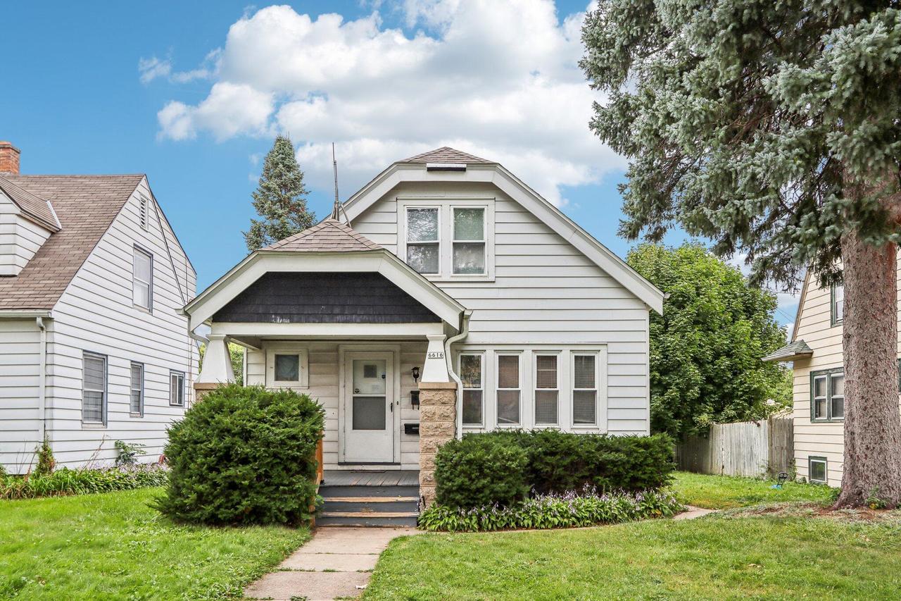 6616 W Girard Ave, Milwaukee, WI 53210