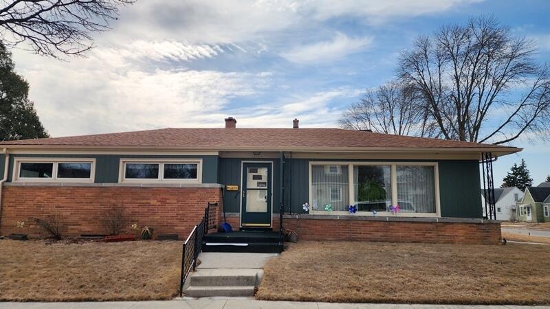 2021 Garfield Ave, Sheboygan, WI 53081