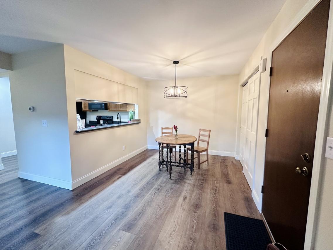 400 Park Hill #A, Pewaukee, WI 53072