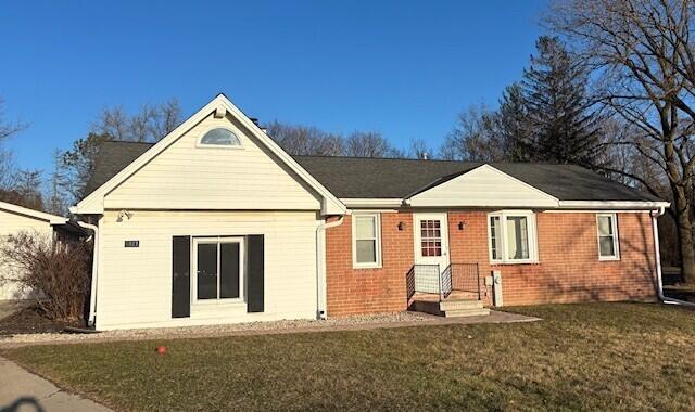 3927 N Green Bay Rd, Caledonia, WI 53404