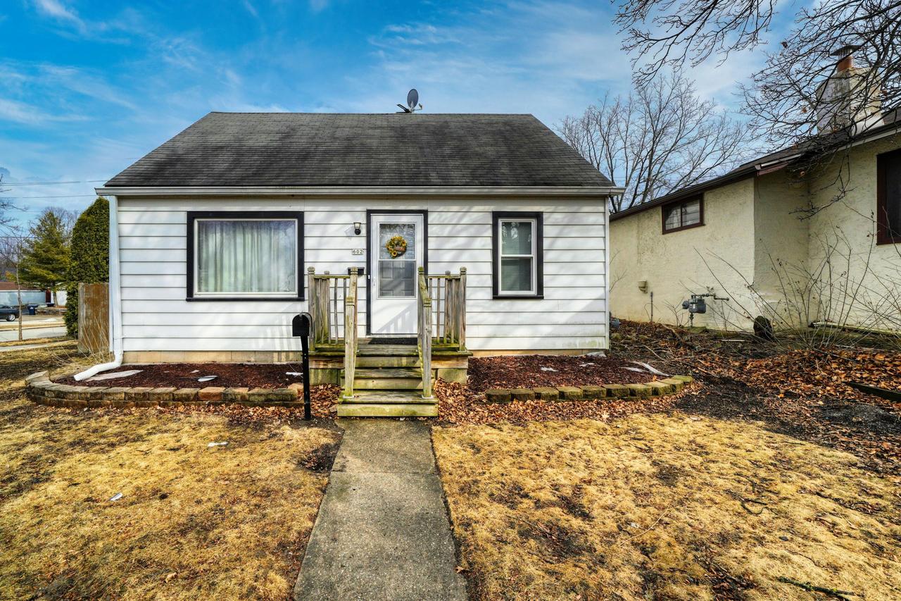 602 S 68th St, Milwaukee, WI 53214