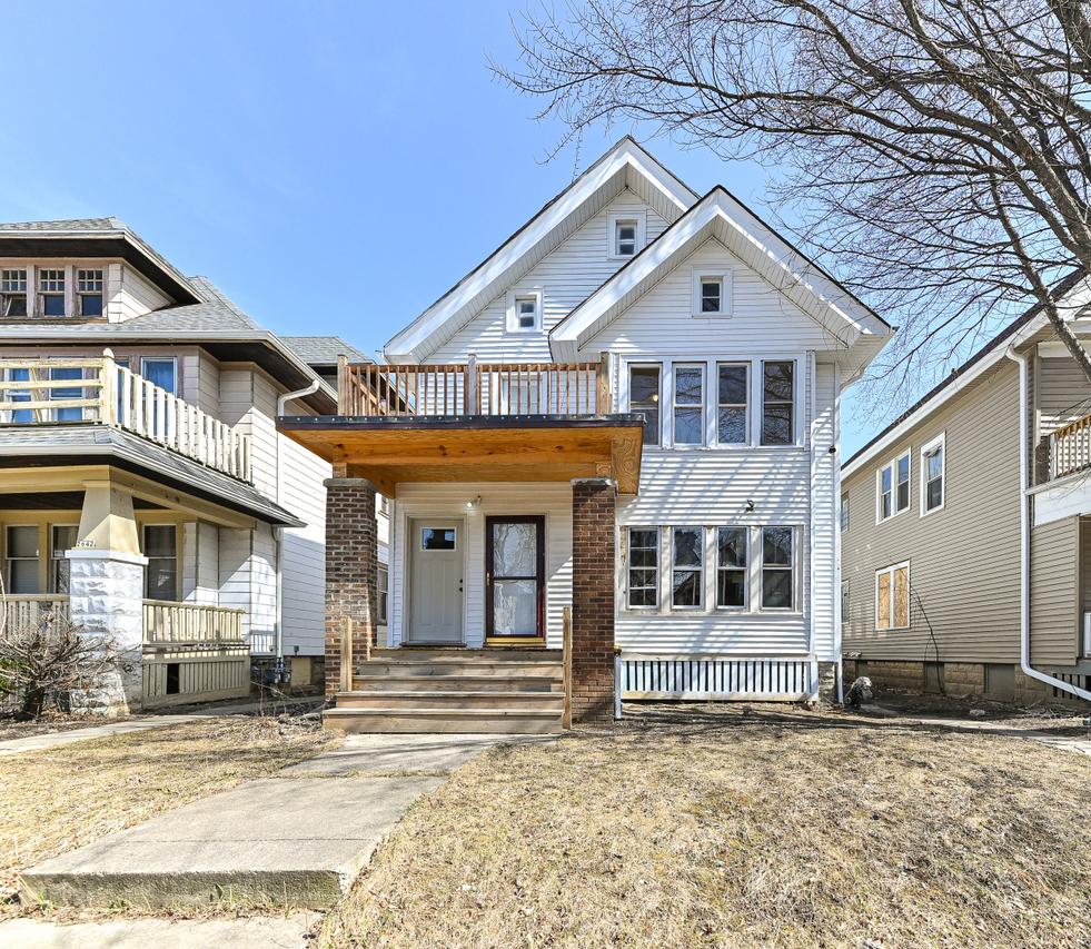 2638 N 49th St #2640, Milwaukee, WI 53210