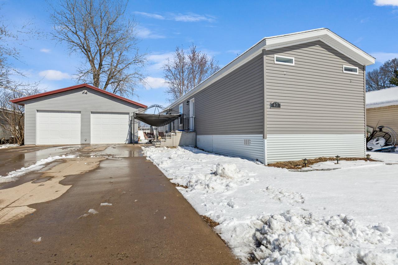 47 Westminster Ave, Holmen, WI 54636