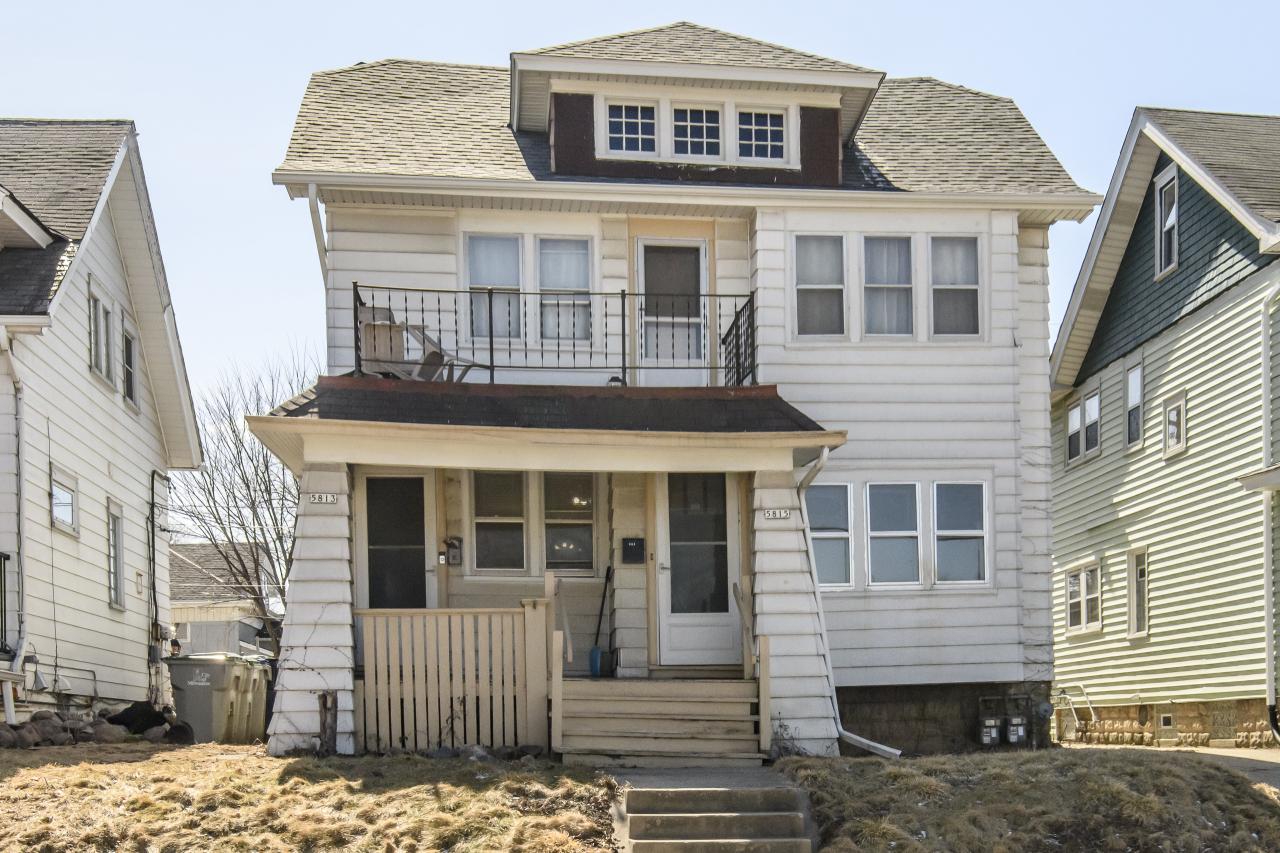 5813 W Vliet St #5815, Milwaukee, WI 53208