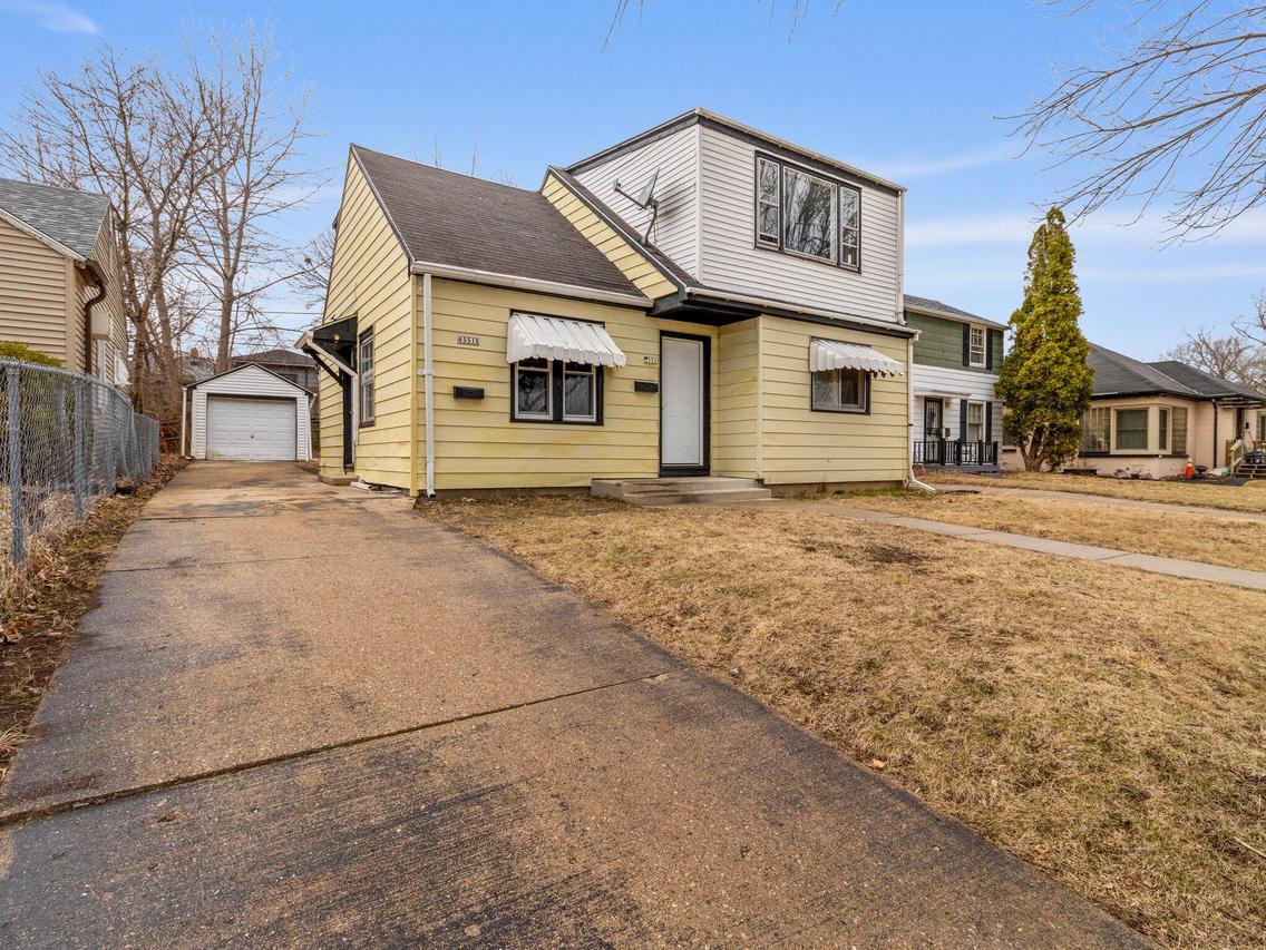 4551 N 35th St #4551A, Milwaukee, WI 53209