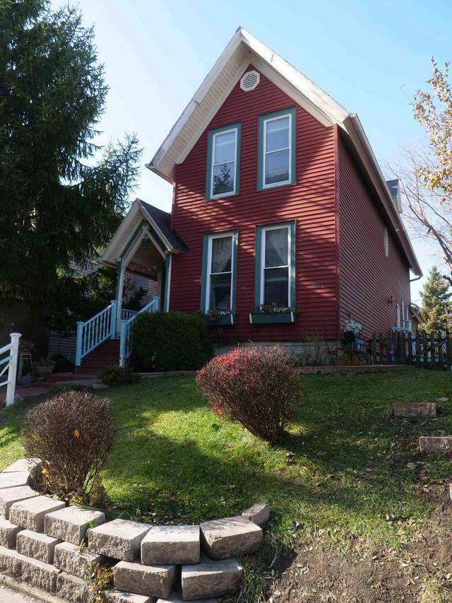 1617 N Van Buren St #1617a, Milwaukee, WI 53202