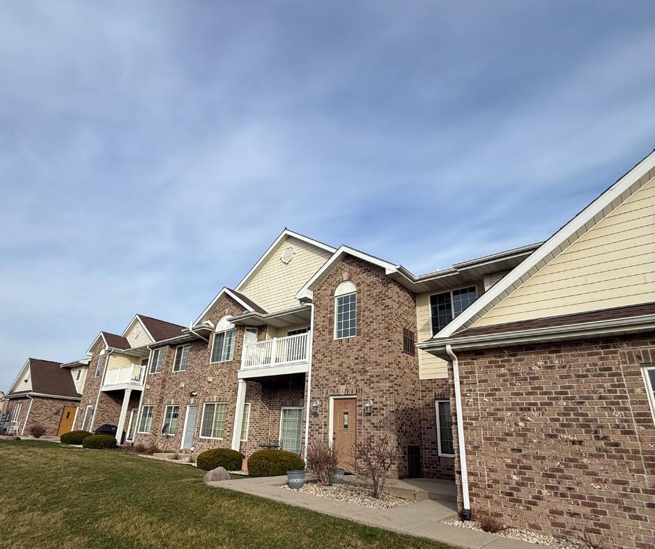 9219 66th Ave #146, Pleasant Prairie, WI 53158