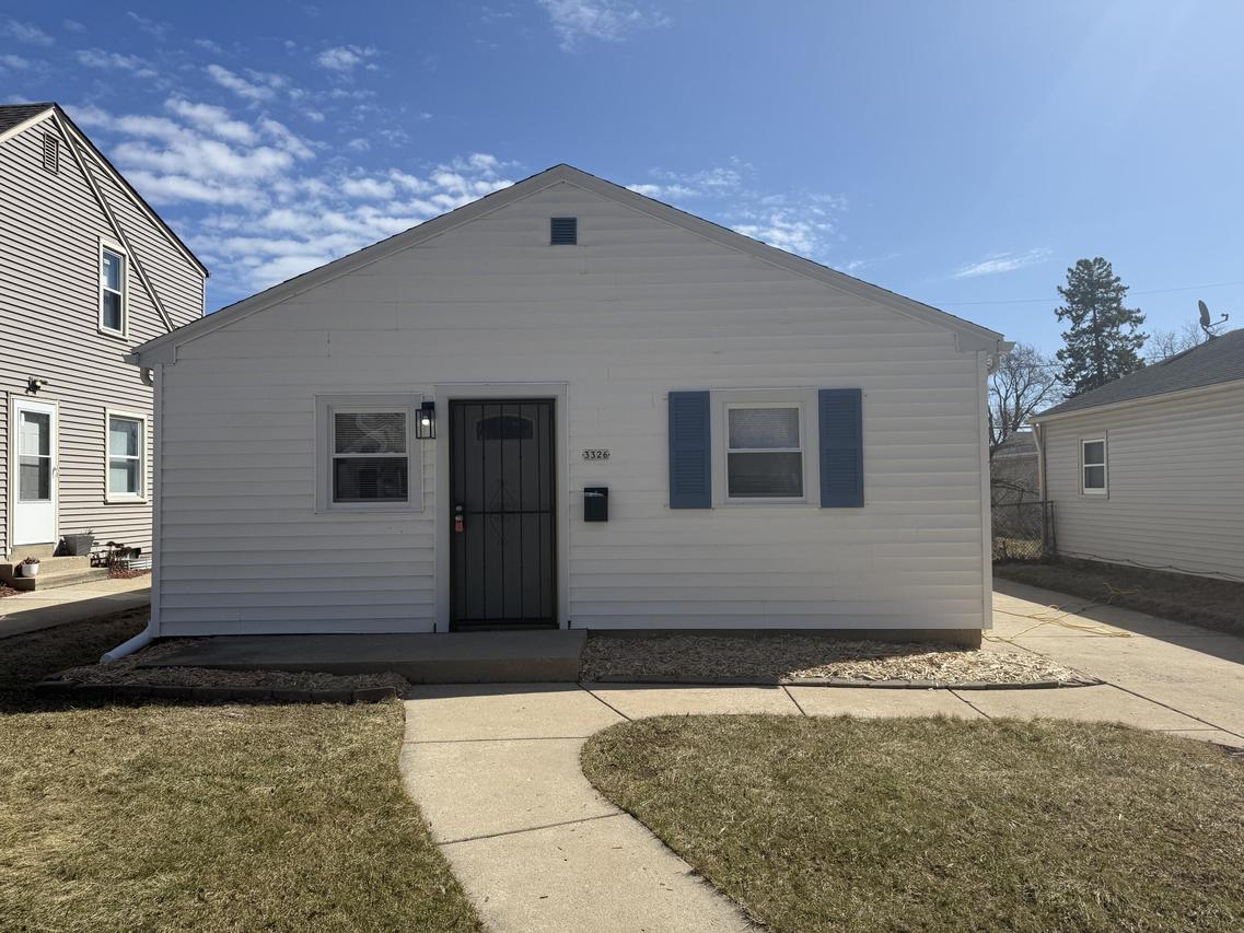 3326 N 78th St, Milwaukee, WI 53222