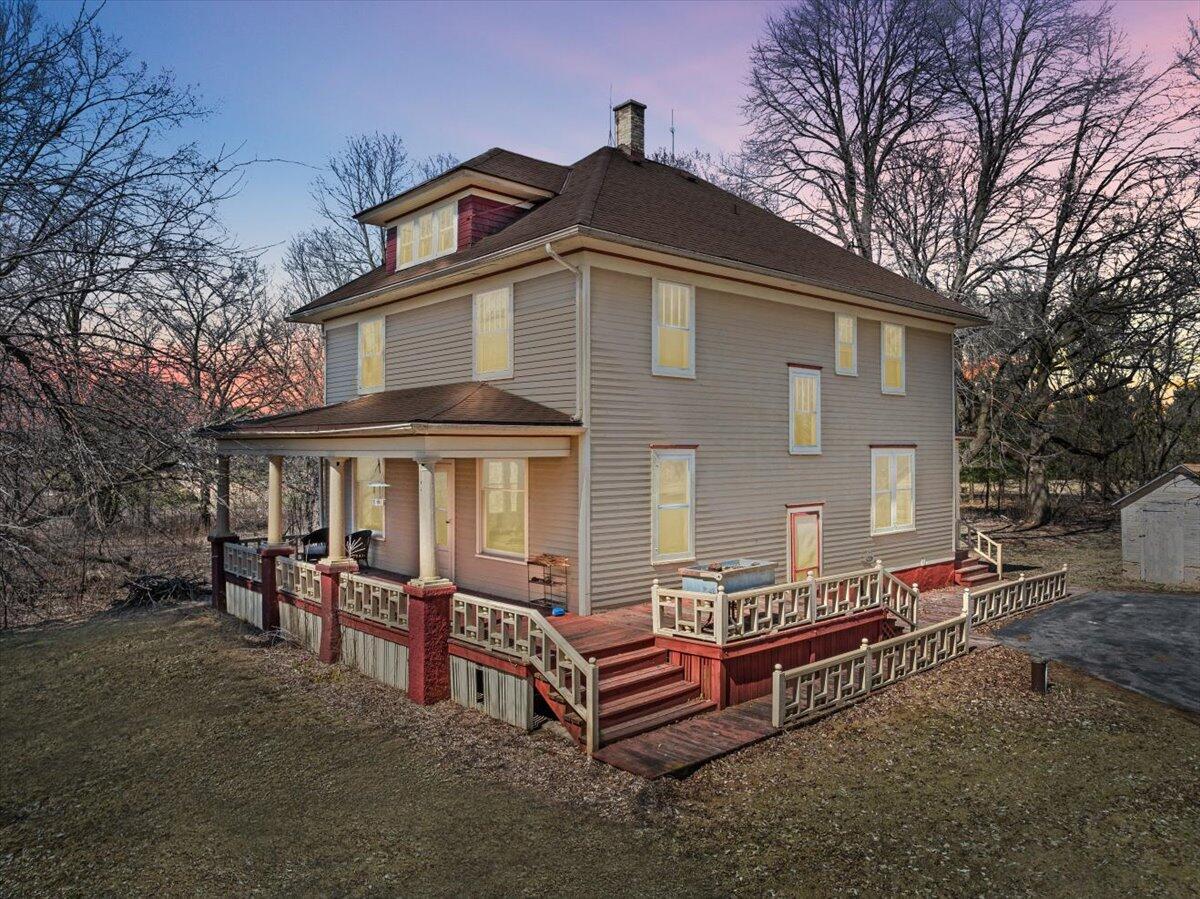 2030 Mapledale Rd, Trenton, WI 53090