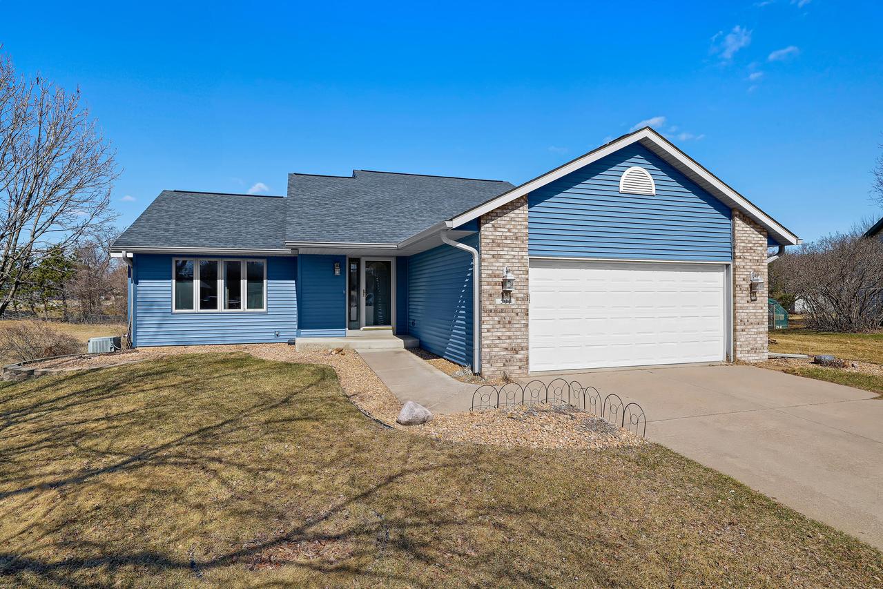 501 Freedom St, Holmen, WI 54636