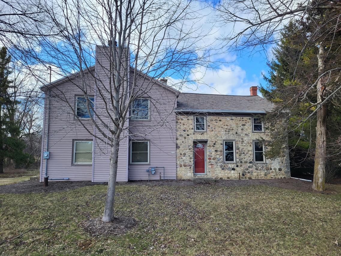 W240 County Road L -, East Troy, WI 53120