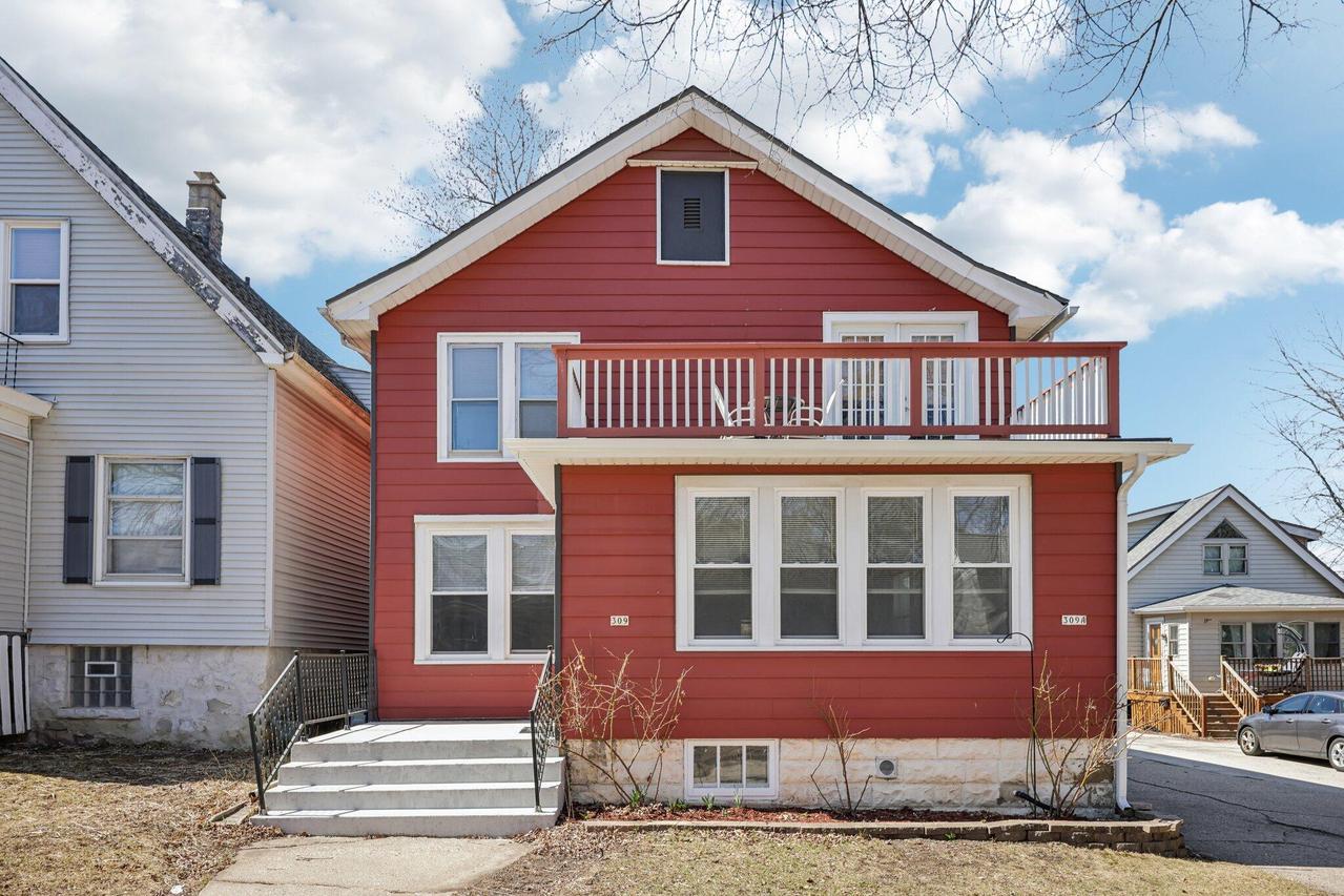 309 N 61st St, Milwaukee, WI 53213