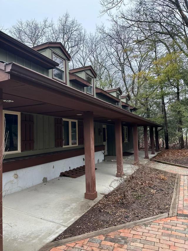 N75W29116 N Winzer Rd, Merton, WI 53029