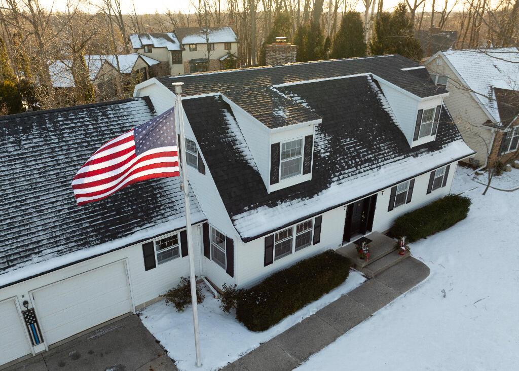 723 Western Ave, Sheboygan Falls, WI 53085