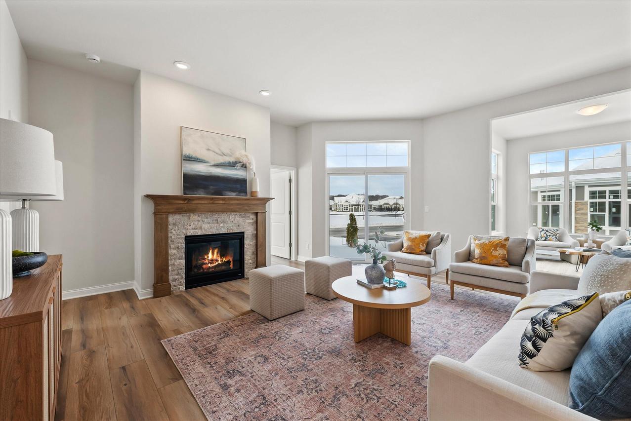 880 S Verona Cir #27, Grafton, WI 53024