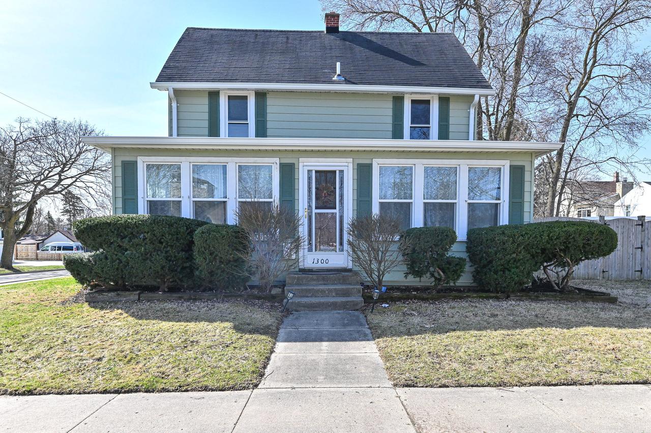 1300 Park Row, Lake Geneva, WI 53147