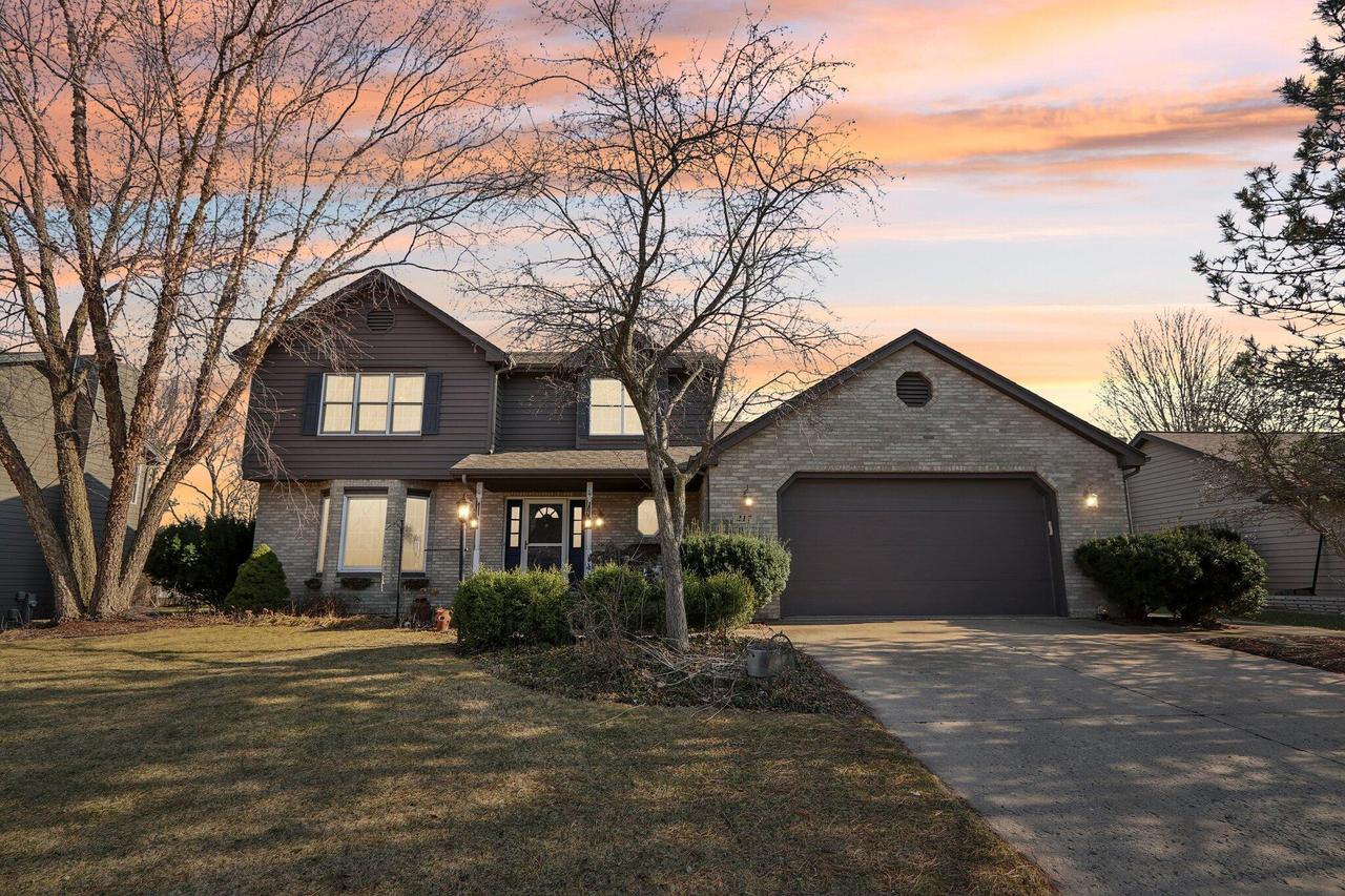 217 Monica Ave, Burlington, WI 53105